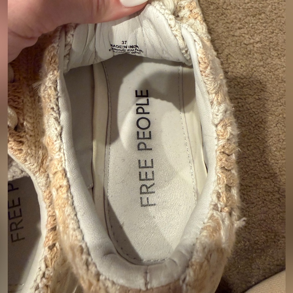 Free People Crochet Lace-Up Sneakers in Cream & Beige Size 37 (7) - Picture 4 of 5